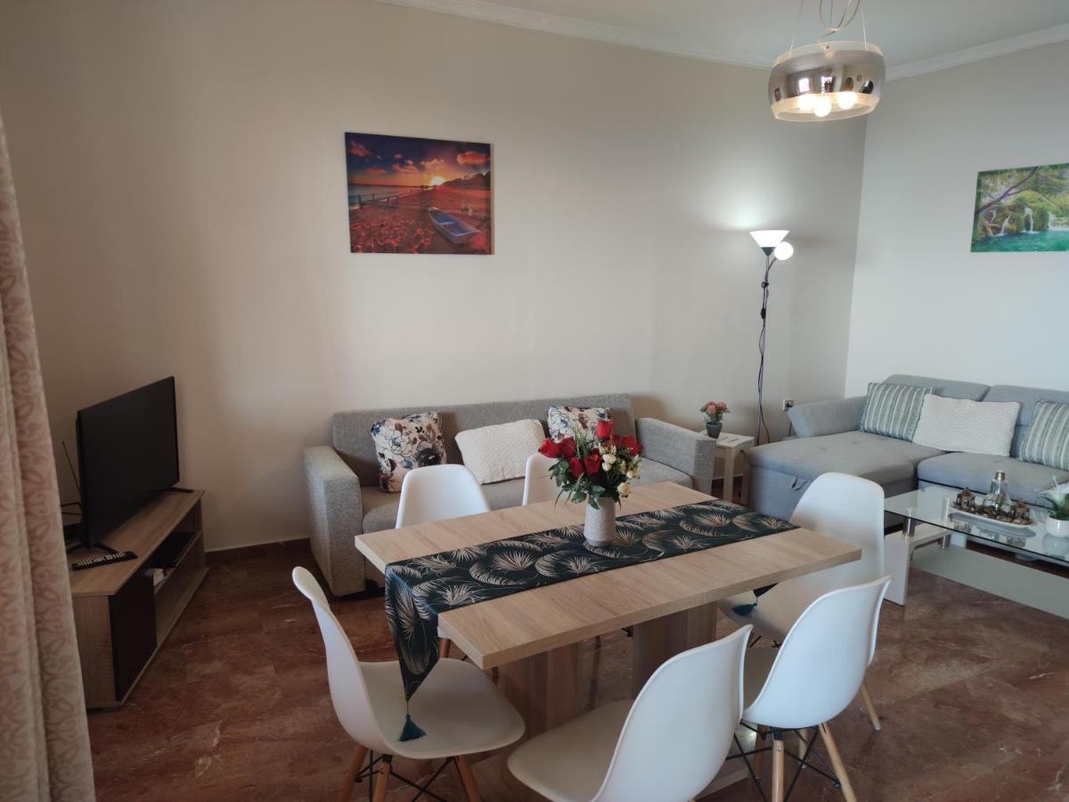 San Vlassis Area Apartment Lákones Esterno foto